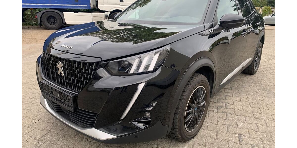 Peugeot 2008 101.700 km 16.900 &euro; Berlin 12057