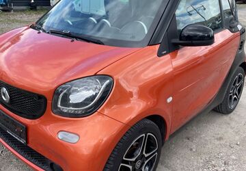 Smart ForTwo 99.876 km 9.890 &euro; Berlin 13405