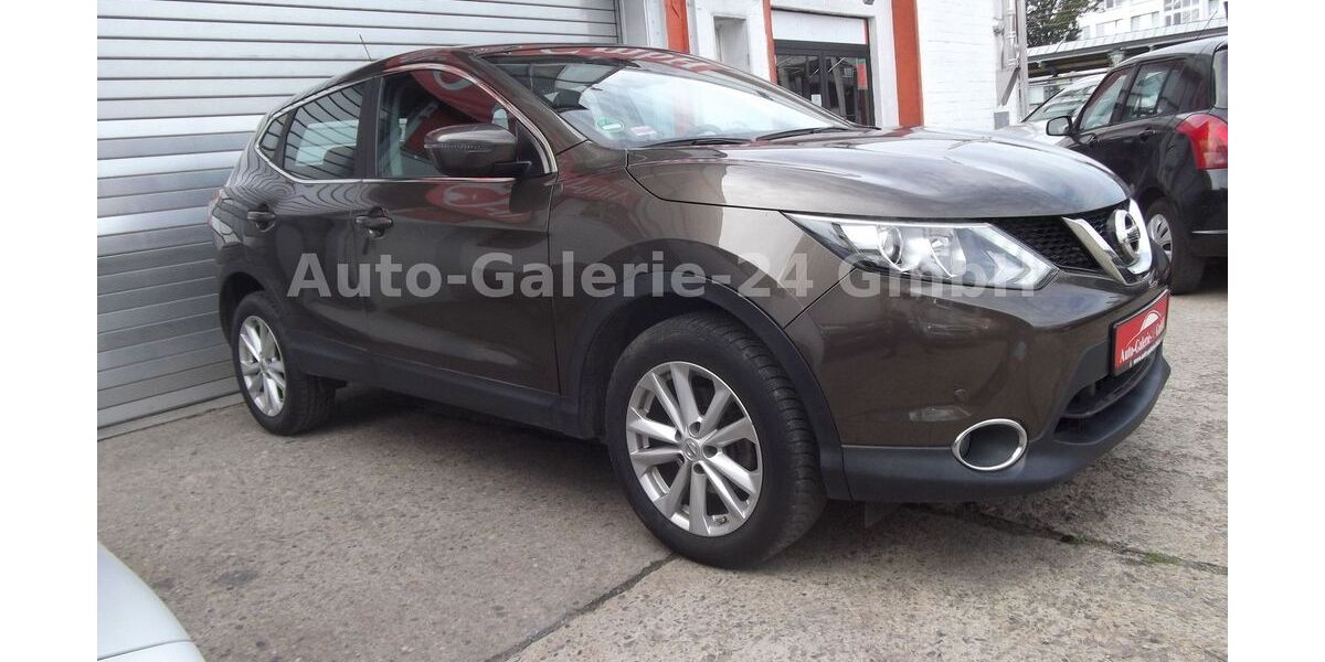 Nissan Qashqai 89.300 km 11.999 &euro; Berlin 12277