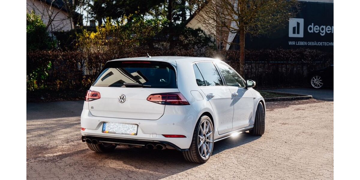 VW Golf 123.000 km 22.999 &euro; Potsdam 14467