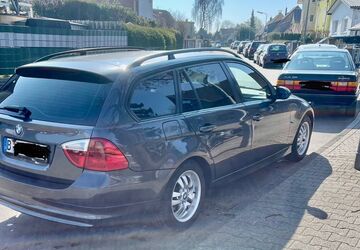 BMW 320 154.000 km 5.555 &euro; Berlin 12353