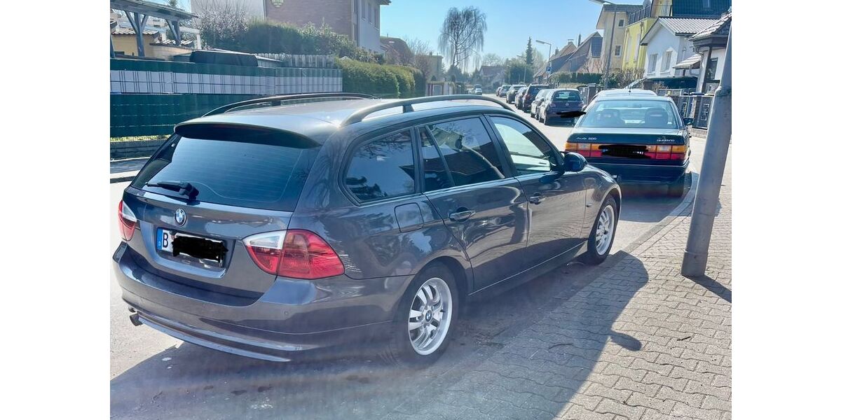 BMW 320 154.000 km 5.555 &euro; Berlin 12353