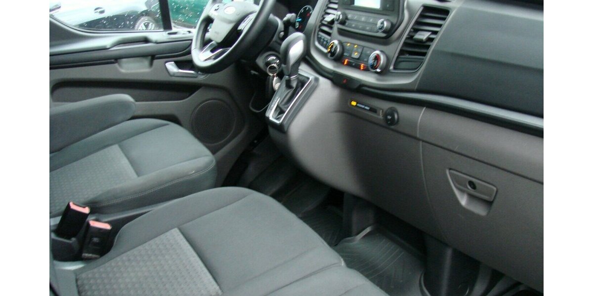 Ford Transit Custom Titanium 320 L2 H2 Behindertengerec 46.628 km 38.990 &euro; Falkensee 14612