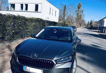 Skoda Superb 22.403 km 33.190 &euro; Berlin 13503