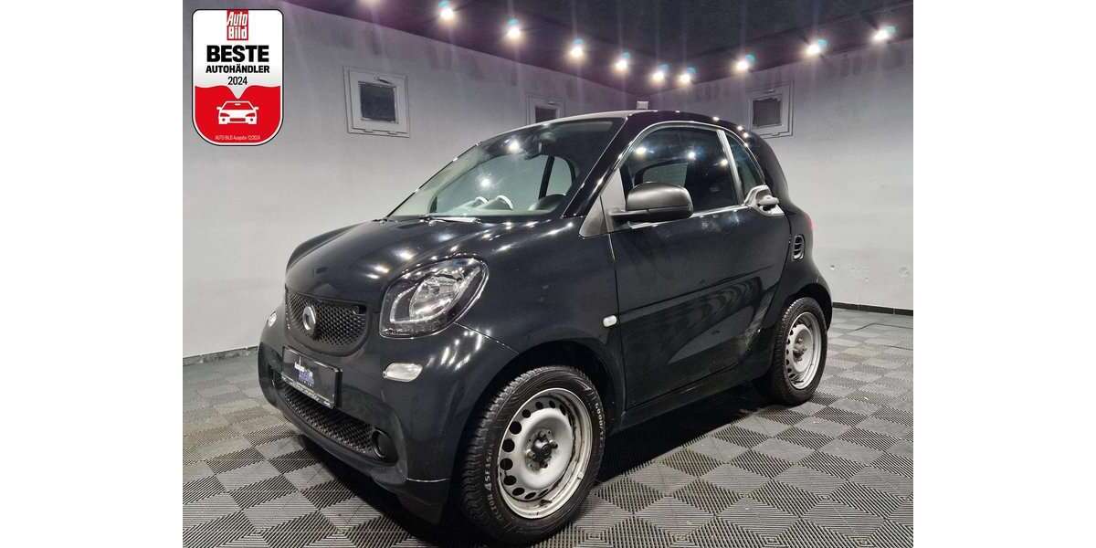 Smart forTwo 95.600 km 9.870 &euro; Berlin 12305