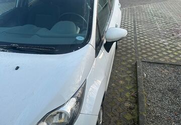 Ford Fiesta 92.000 km 4.200 &euro; Berlin 13403