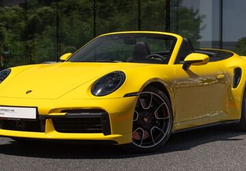 Porsche 992 24.110 km 199.900 &euro; Berlin 12487