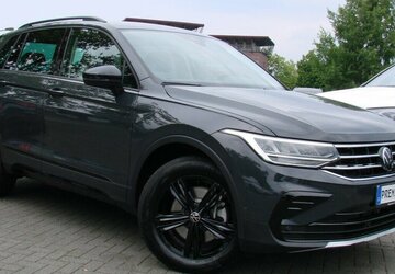 VW Tiguan 2.0TDI Urban Sport 4x4 ACC Navi LED 1.501 km 35.980 &euro; Falkensee 14612