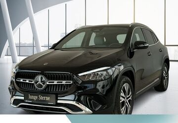 Mercedes-Benz GLA 250 13.060 km 37.961 &euro; Potsdam 14480