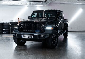 Jeep Gladiator 20.000 km 60.000 &euro; Berlin 10783