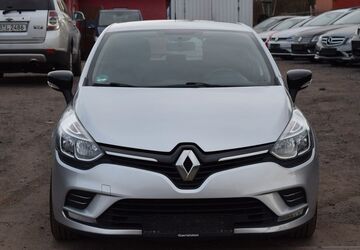 Renault Clio 165.000 km 5.899 &euro; Berlin 13597