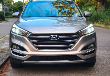 Hyundai TUCSON 127.845 km 16.500 &euro; Berlin 13437