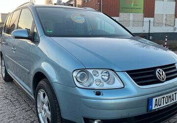 VW Touran 47.000 km 8.490 &euro; Berlin 10551