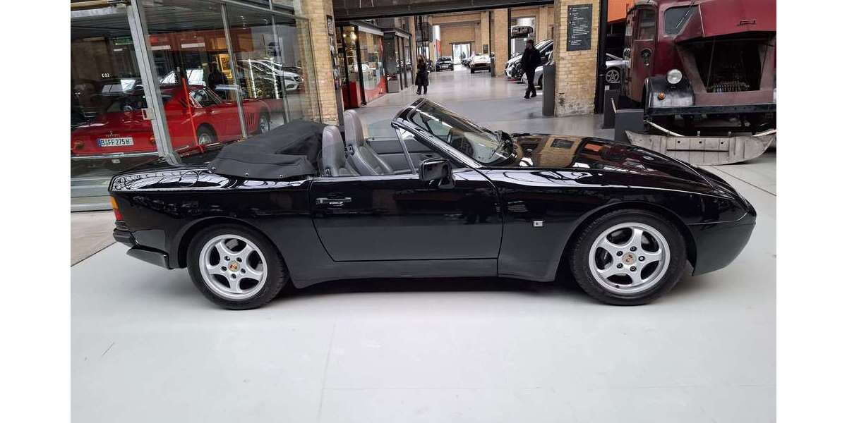Porsche 944 155.933 km 34.800 &euro; Berlin 10553