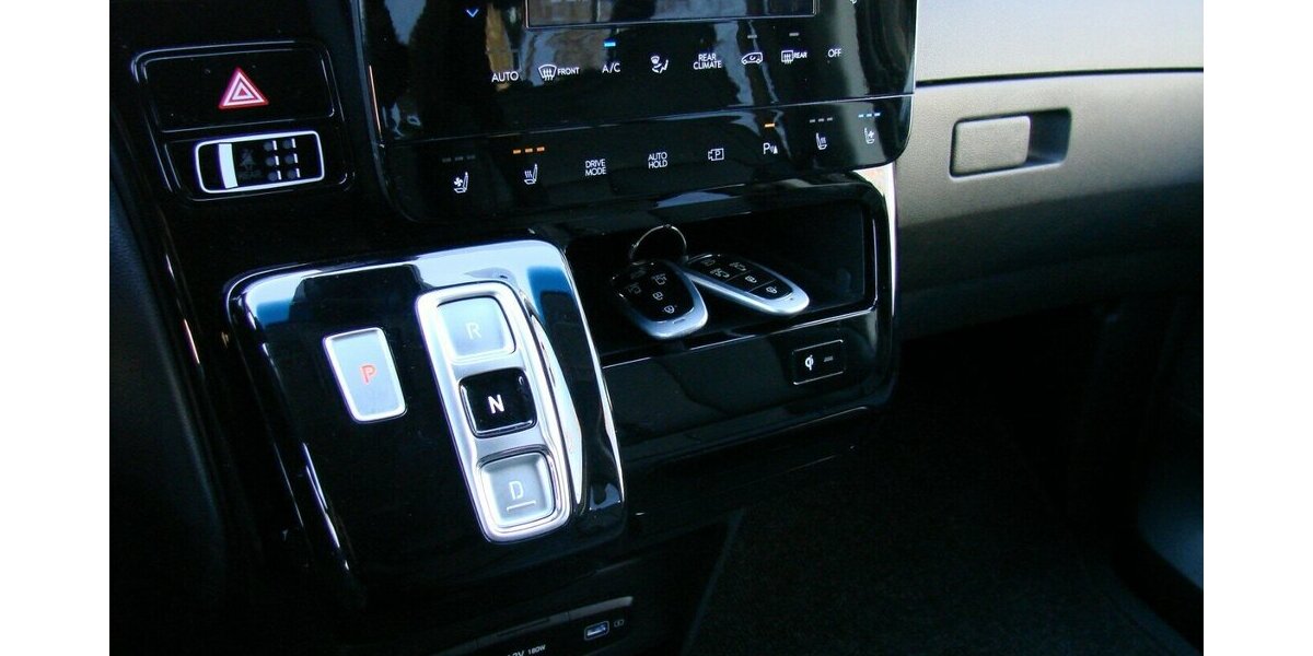 Hyundai Staria Prime 2.2CRDI 9-Sitzer ACC LED 24.308 km 37.980 &euro; Falkensee 14612