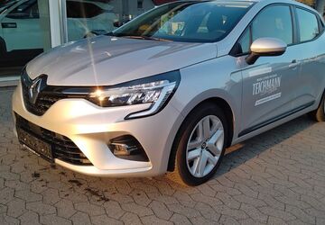 Renault Clio 33.900 km 13.499 &euro; Schwielowsee OT Geltow 14548