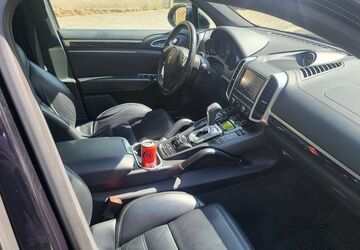 Porsche Cayenne 159.000 km 22.500 &euro; Berlin 10711