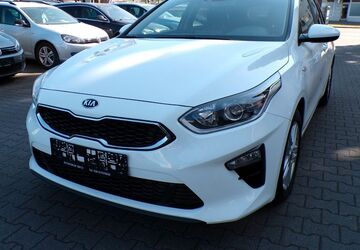 Kia ceed Sportswagon 84.000 km 15.990 &euro; Berlin 12347