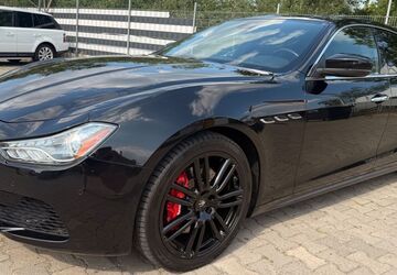 Maserati Ghibli 125.000 km 28.400 &euro; Berlin 13581