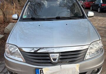 Dacia Logan 78.100 km 3.500 &euro; Berlin 10555
