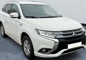 Mitsubishi Outlander 158.984 km 13.900 &euro; Berlin 12277