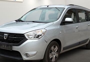 Dacia Lodgy 184.936 km 3.999 &euro; Berlin 12681