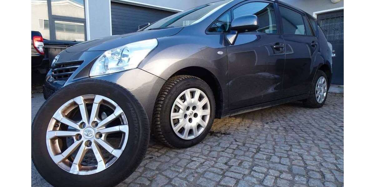 Toyota Verso 202.561 km 6.750 &euro; Falkensee 14612