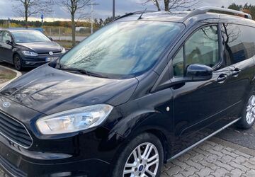 Ford Courier 220.000 km 4.490 &euro; Berlin 12109
