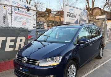 VW Sharan 107.900 km 21.890 &euro; Berlin-Charlottenburg 14052