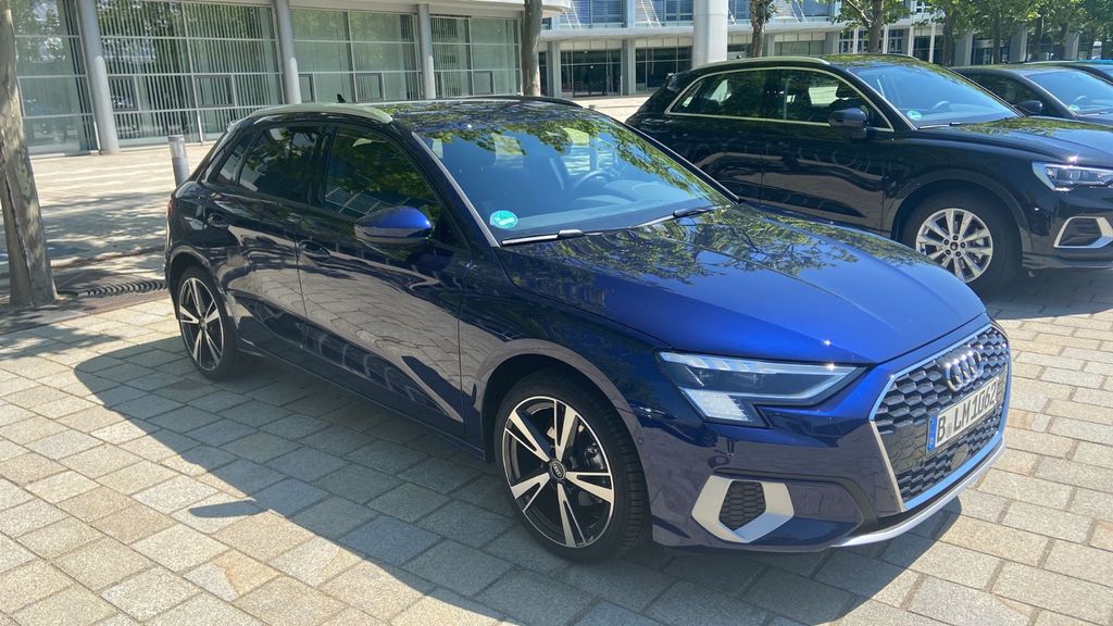 Audi A3 35.700 km 23.500 &euro; Berlin 10777