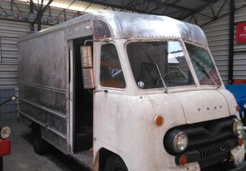 Ford Andere 99.999 km 9.800 &euro; Berlin 13156