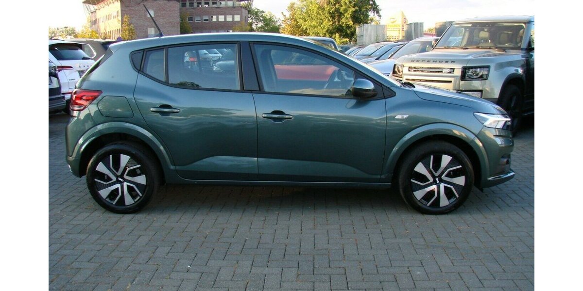 Dacia Sandero III 1,0TCe 90 Expression Automatik Temp Sp 20.658 km 16.480 &euro; Falkensee 14612