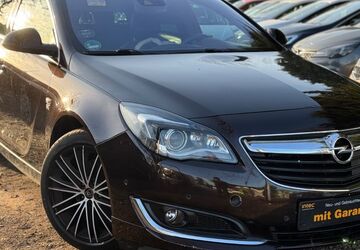 Opel Insignia 156.000 km 9.990 &euro; Berlin 13127
