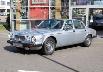 Jaguar XJ12 113.700 km 21.900 &euro; Berlin 12623