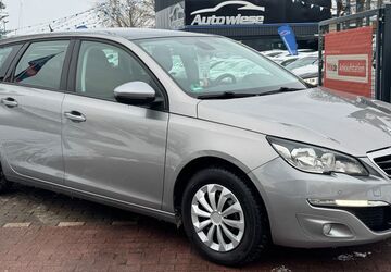 Peugeot 308 139.571 km 7.990 &euro; BERLIN 13127