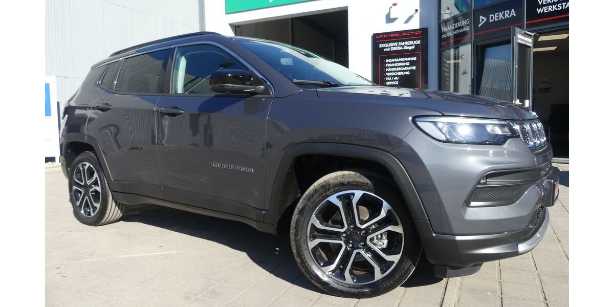 Jeep Compass 18.906 km 23.600 &euro; Berlin 13156