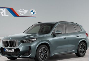 BMW iX1 4.057 km 51.190 &euro; Potsdam 14482