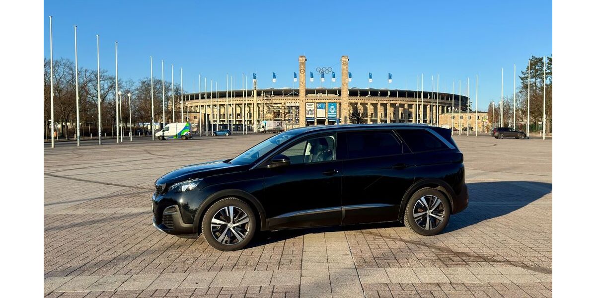 Peugeot 5008 111.000 km 13.800 &euro; Berlin 13597