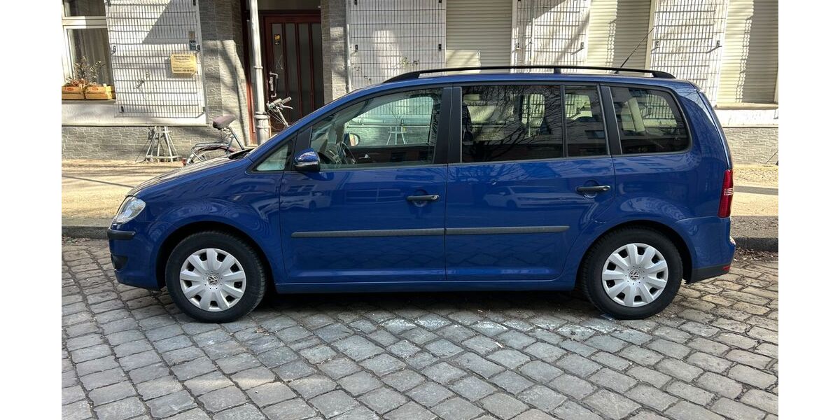 VW Touran 270.000 km 5.000 &euro; Berlin 10551