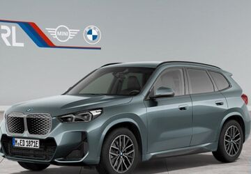 BMW iX1 4.500 km 48.290 &euro; Potsdam 14482