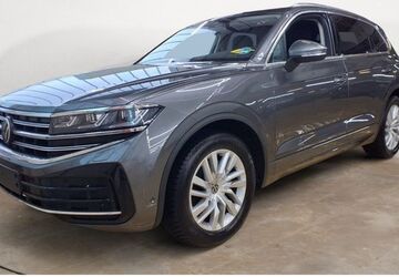 VW Touareg 20.100 km 54.890 &euro; Potsdam 14482