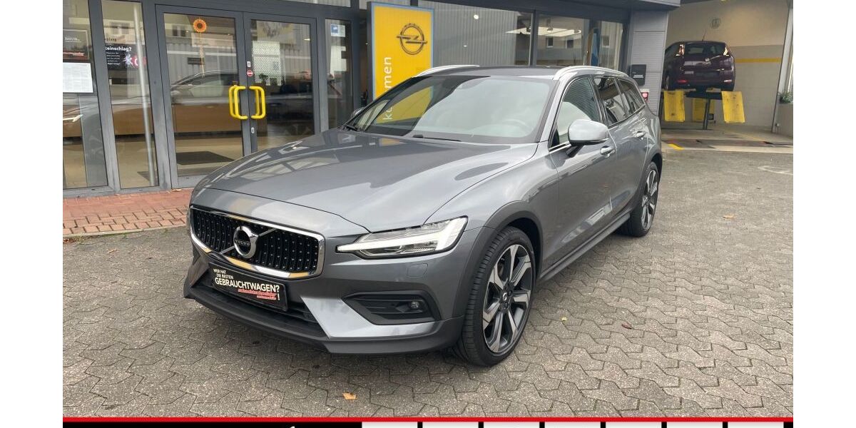Volvo V60 Cross Country 59.254 km 35.890 &euro; Ketzin 14669
