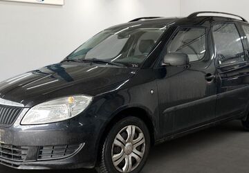 Skoda Roomster 122.481 km 2.499 &euro; Berlin 12681