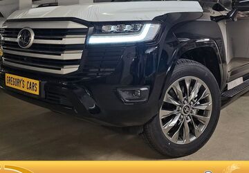 Toyota Land Cruiser 15 km 169.561 &euro; Berlin 10785