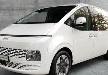 Hyundai STARIA 9.900 km 44.990 &euro; Berlin Tegel 13509