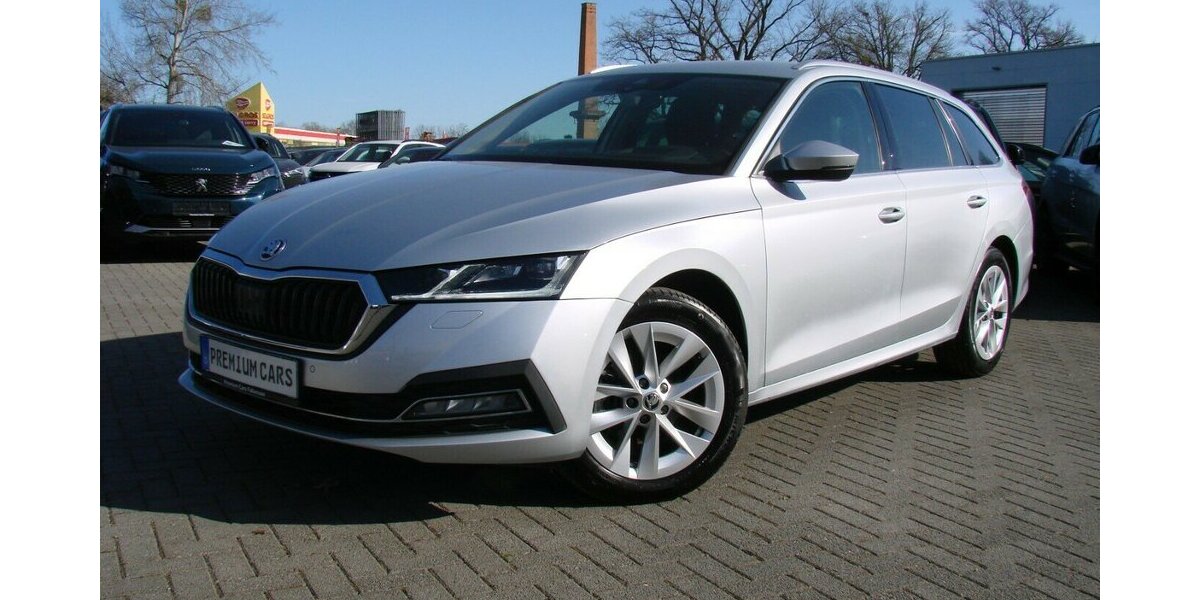 Skoda Octavia 2.0TDI Style ACC Columbus HeadUp AHK 48.103 km 27.480 &euro; Falkensee 14612