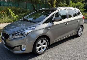 Kia Carens 151.000 km 6.980 &euro; Berlin 12524