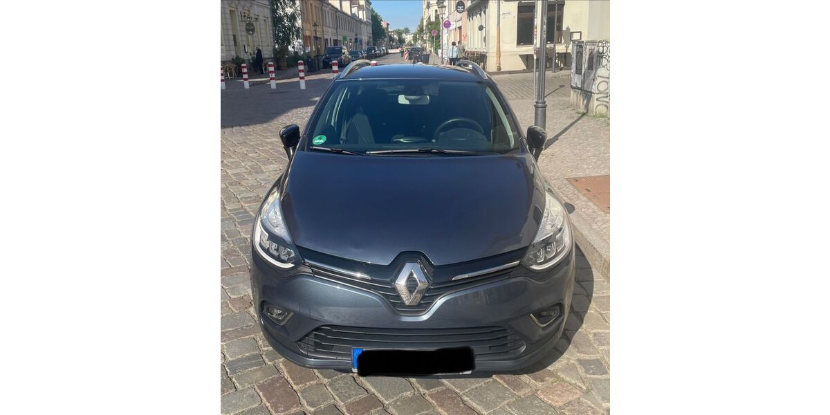 Renault Clio 105.900 km 8.500 &euro; Potsdam 14467