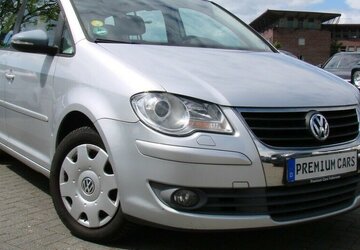 VW Touran 1.4TSi Trendline Tempomat PDC Klima 191.231 km 3.980 &euro; Falkensee 14612