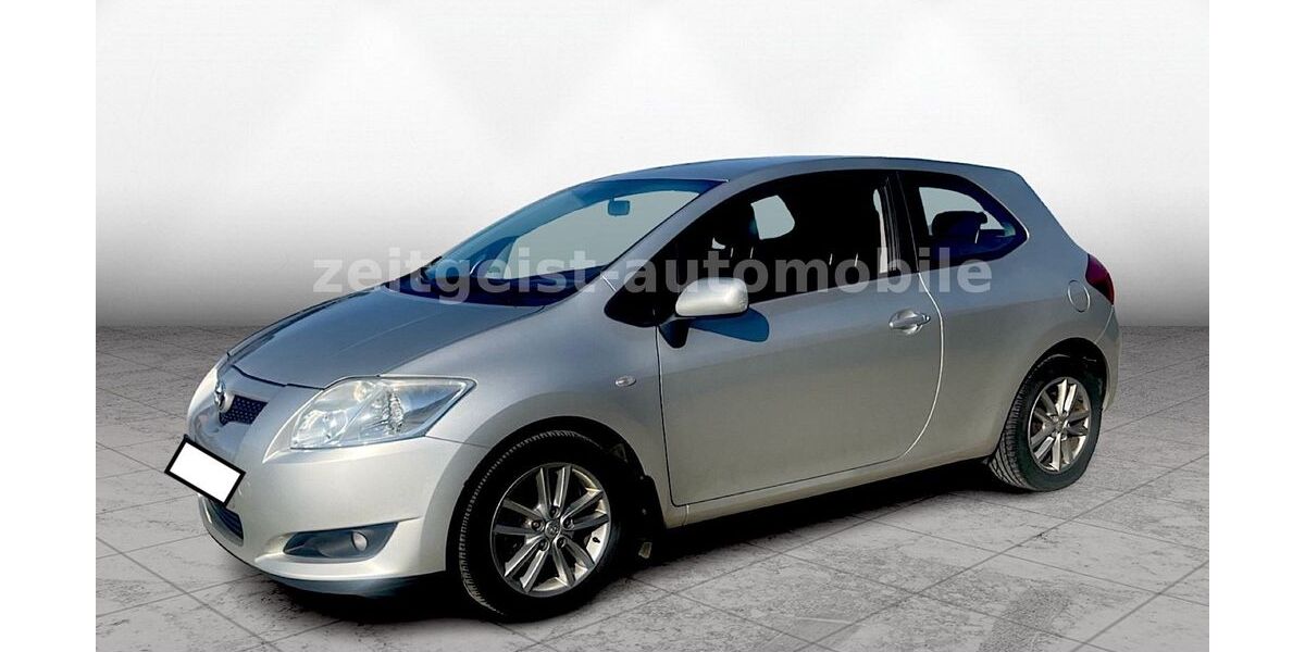 Toyota Auris 110.000 km 5.785 &euro; Potsdam 14480